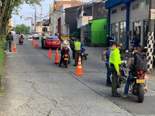 Policía intensifica operativos en Pereira para cumplir la cuarentena