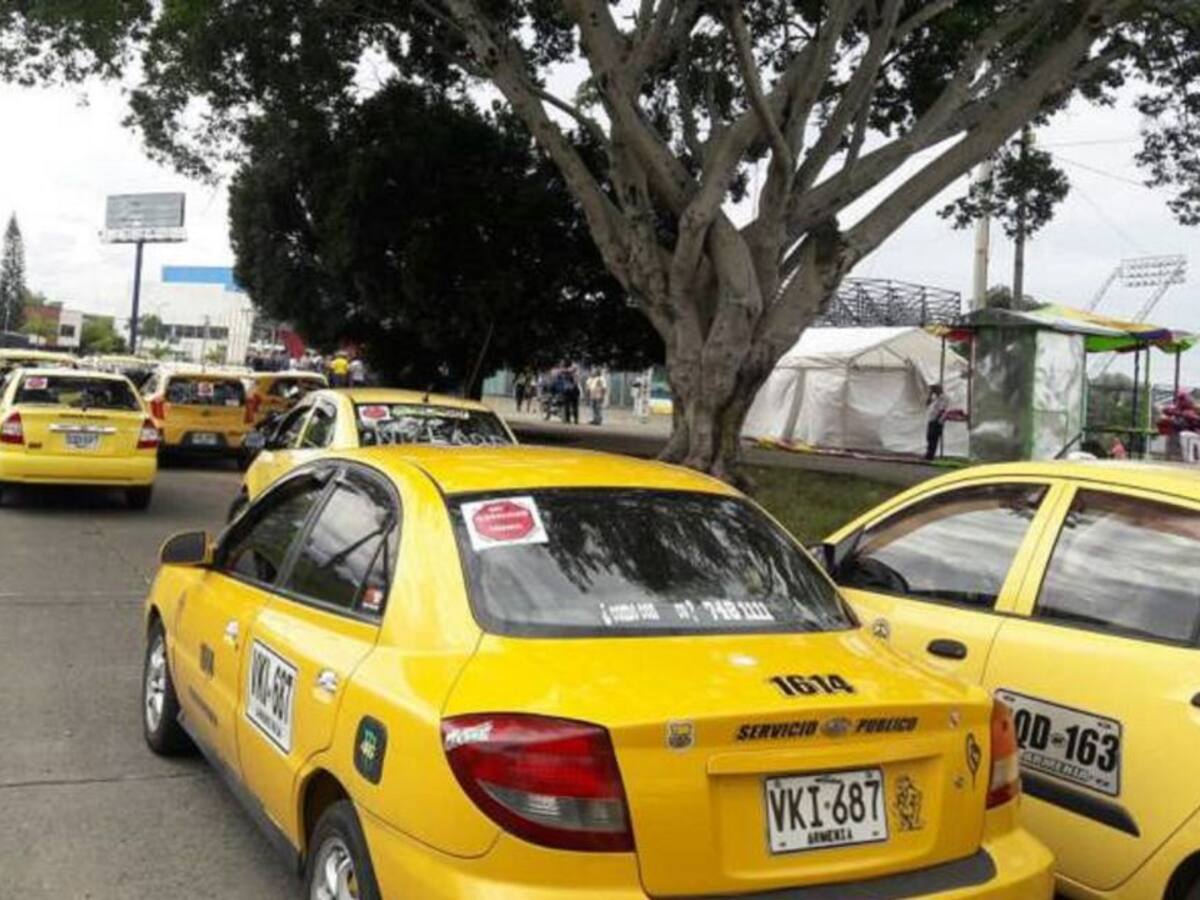 Taxistas en Armenia solicitan modificar el pico y placa