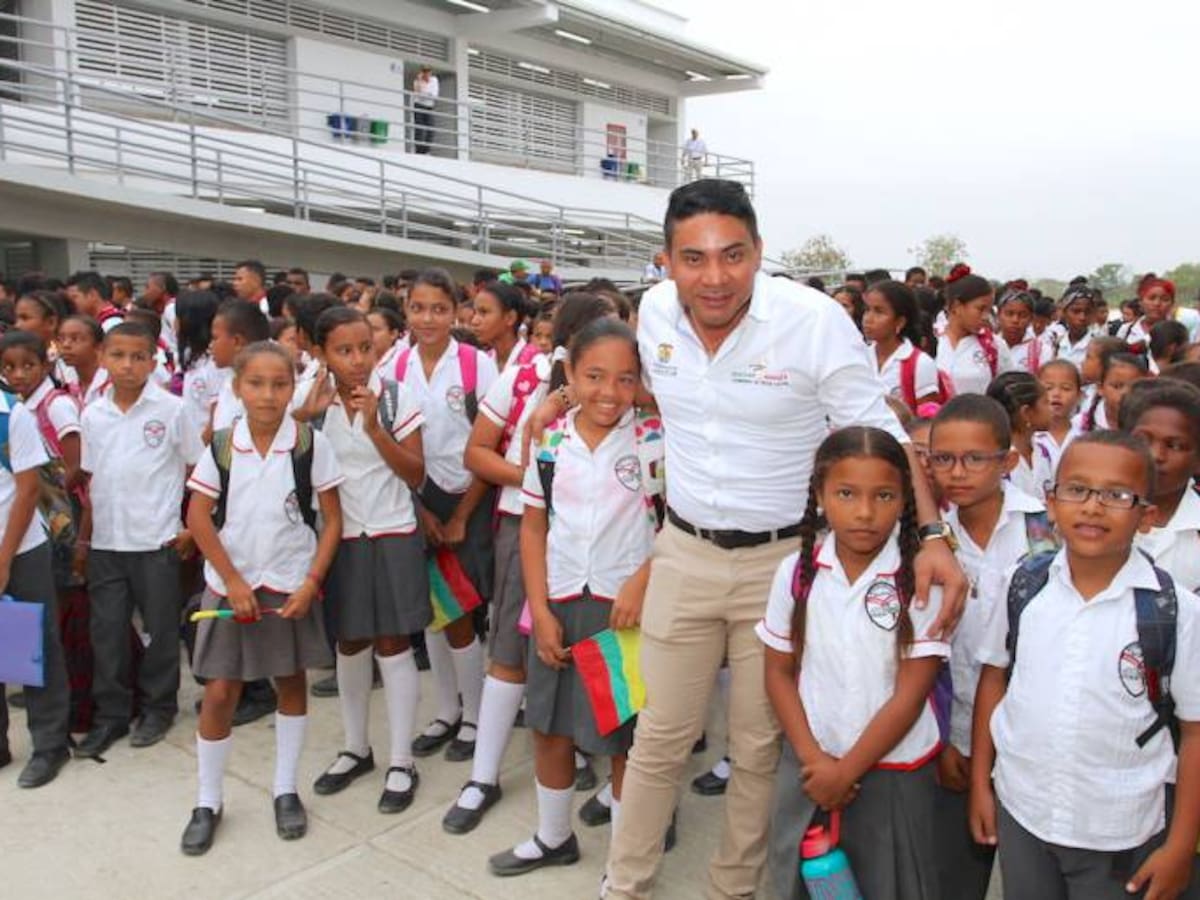 Robinson Casarrubia Cardona, nuevo secretario de Educación de Bolívar