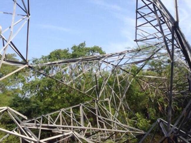 Integrantes de las Farc dinamitaron torre de energía en La Guajira