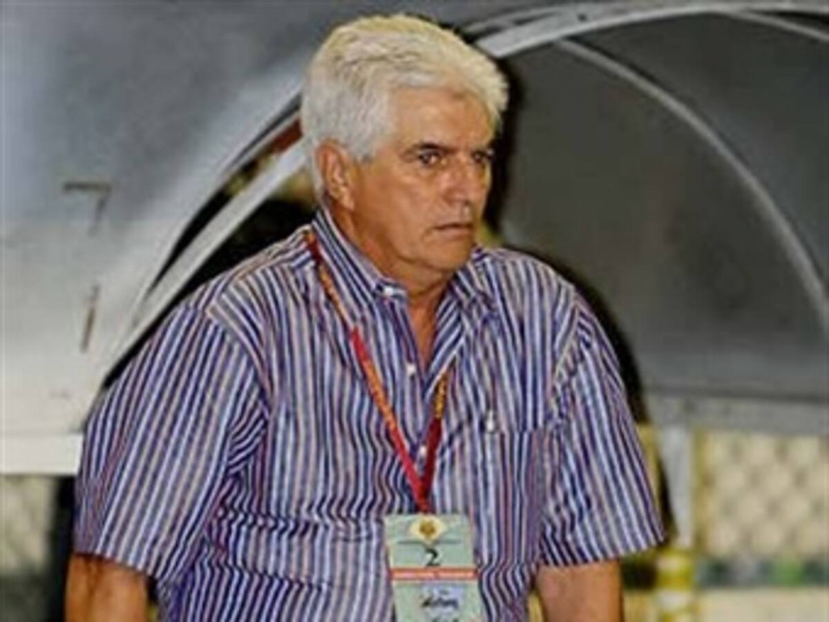 Julio Comesaña no tendría ningún problema para trabajar con Leonel Álvarez