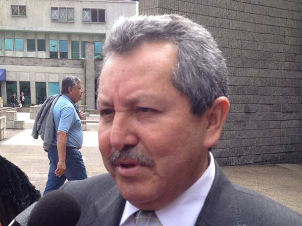 Denuncian pérdida de expediente a favor del general (r) Flavio Buitrago