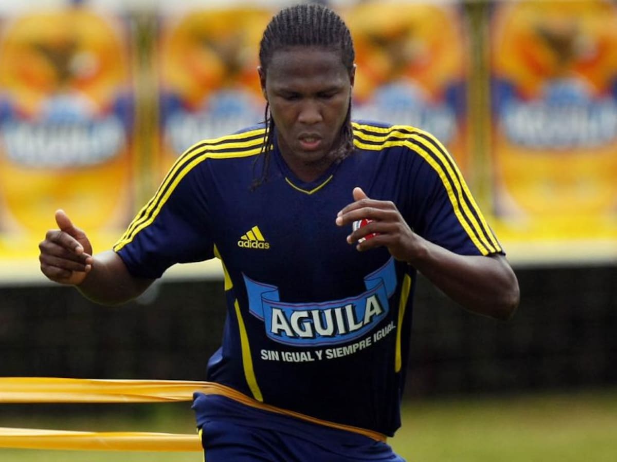 Rodallega: “Renunciaría a muchas cosas por vestir la camiseta de América”