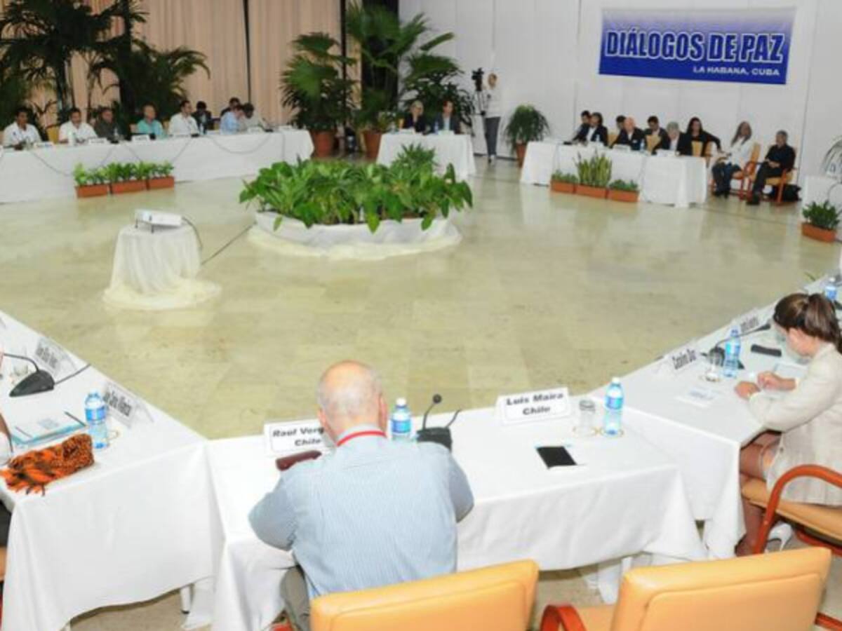 La investigación por la visita sin permiso de funcionarios a La Habana
