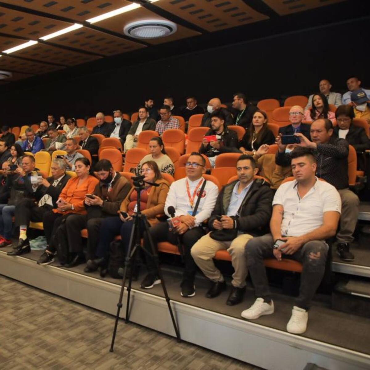65 periodistas regionales recibieron herramientas para fortalecer su labor