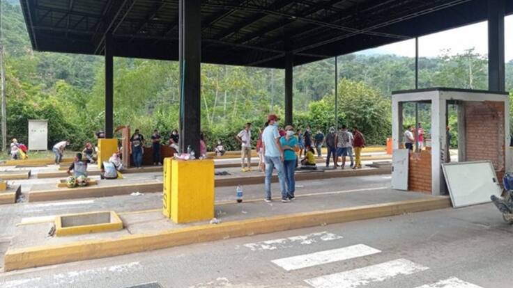 Caseta de Rionegro sigue sin cobrar peaje