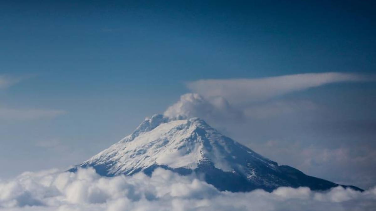 Actividad del Volcán Nevado del Ruiz genera amenaza de caída de ceniza en Risaralda