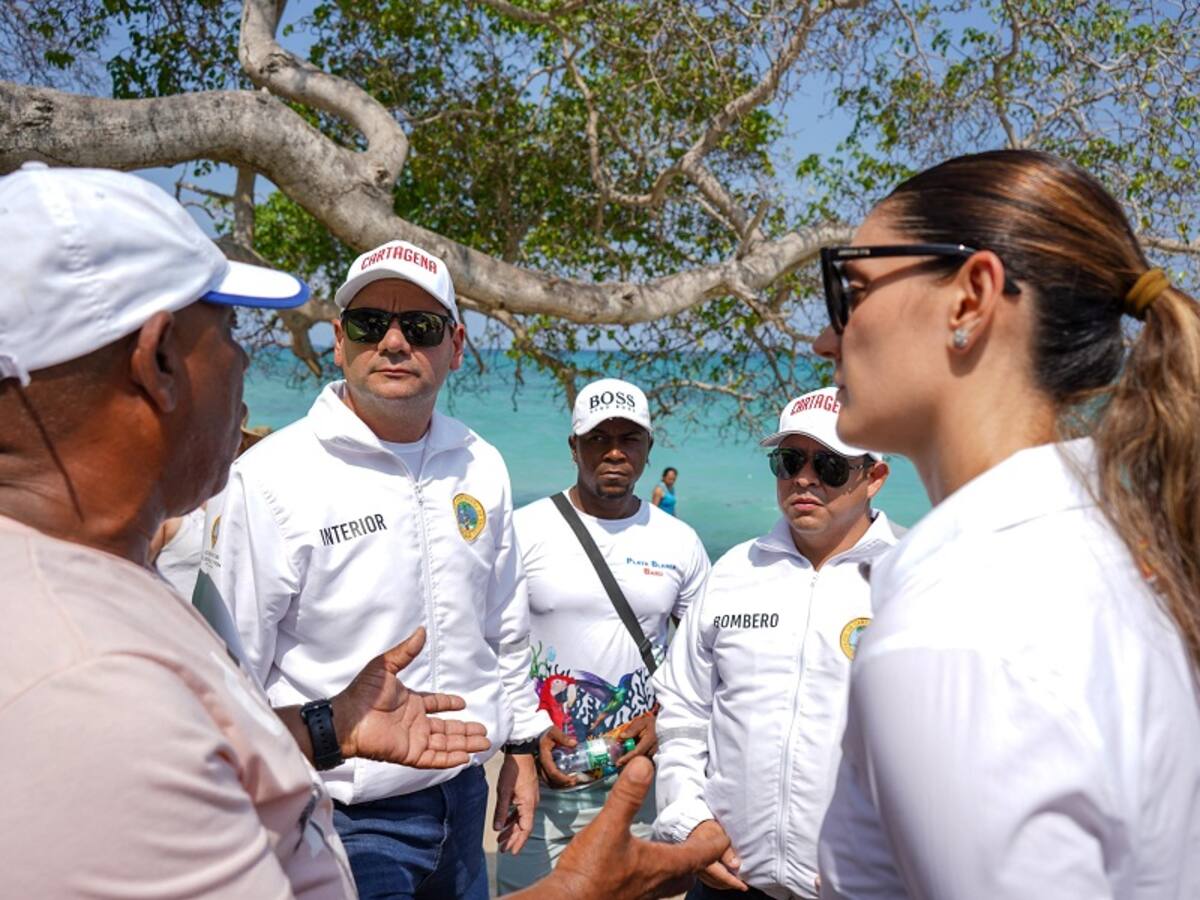 Autoridades lideraron operativo para garantizar precios justos y seguridad en Playa Blanca