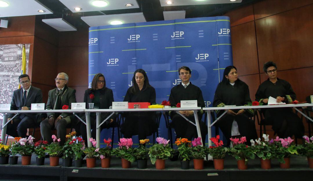 Entrega informe del Partido Comunista Colombiano a la Jurisdicción Especial para la Paz