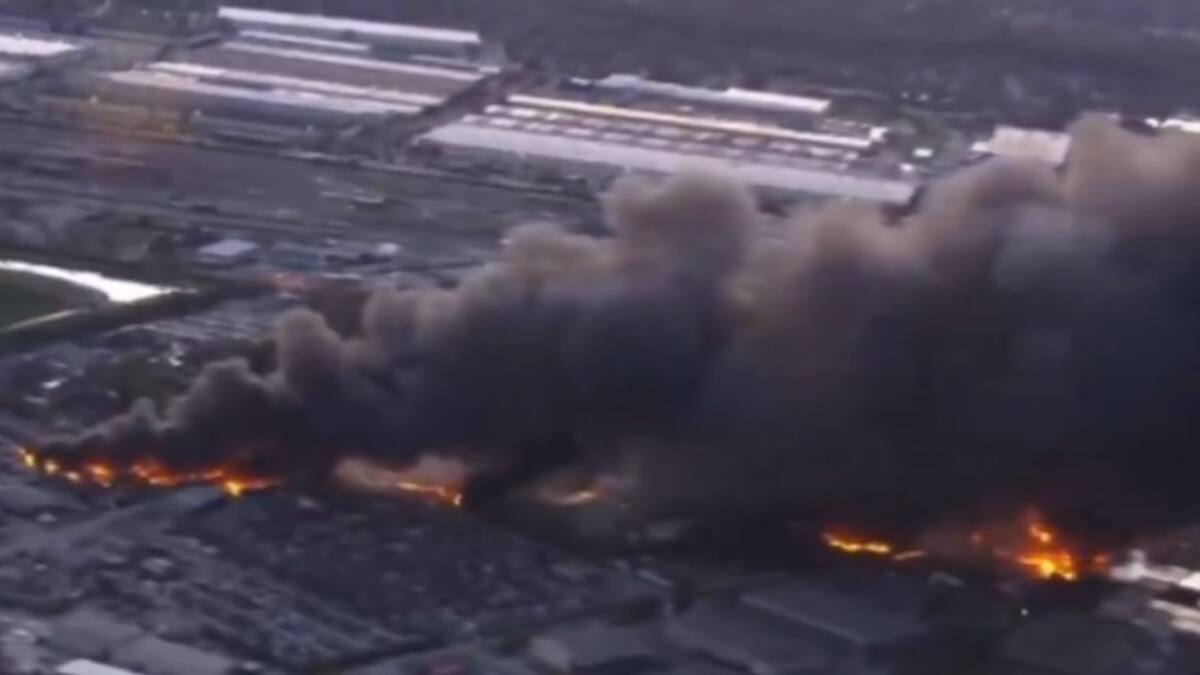 EE.UU.: avión de carga se estrella tras despegar del aeropuerto de Louisville, Kentucky