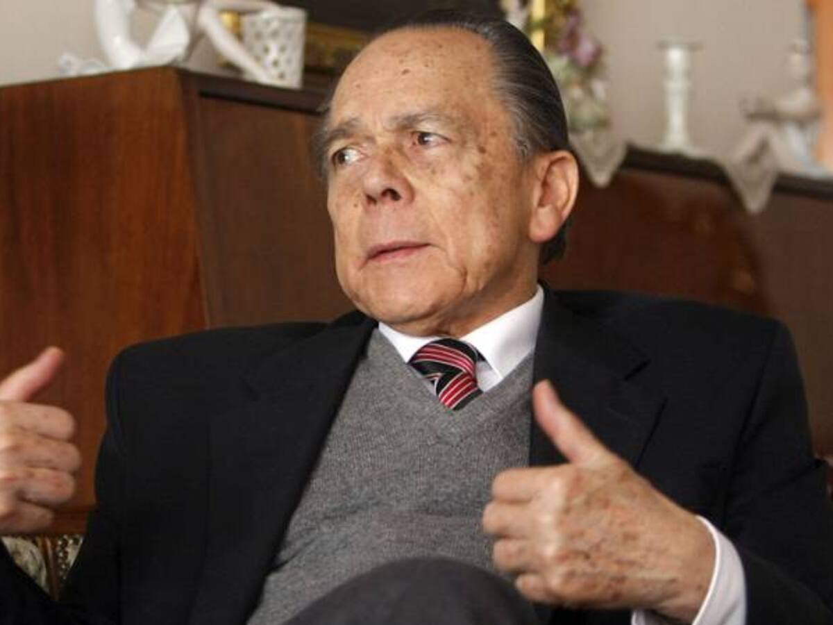 Este jueves rinde entrevista exministro Enrique Parejo en caso Palacio de Justicia