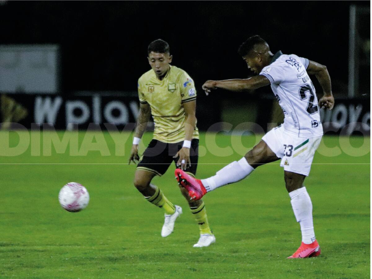 Águilas Doradas salva un punto sobre el final ante el Deportivo Cali