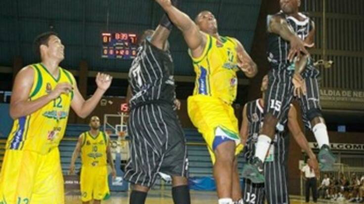 Los locales se impusieron en la décima fecha de la segunda fase de la liga de baloncesto