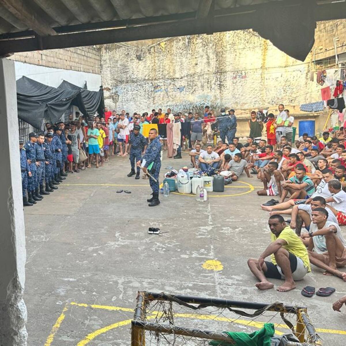 Juez dejó en libertad a guardianes del INPEC capturados por presunta corrupción en La Picota