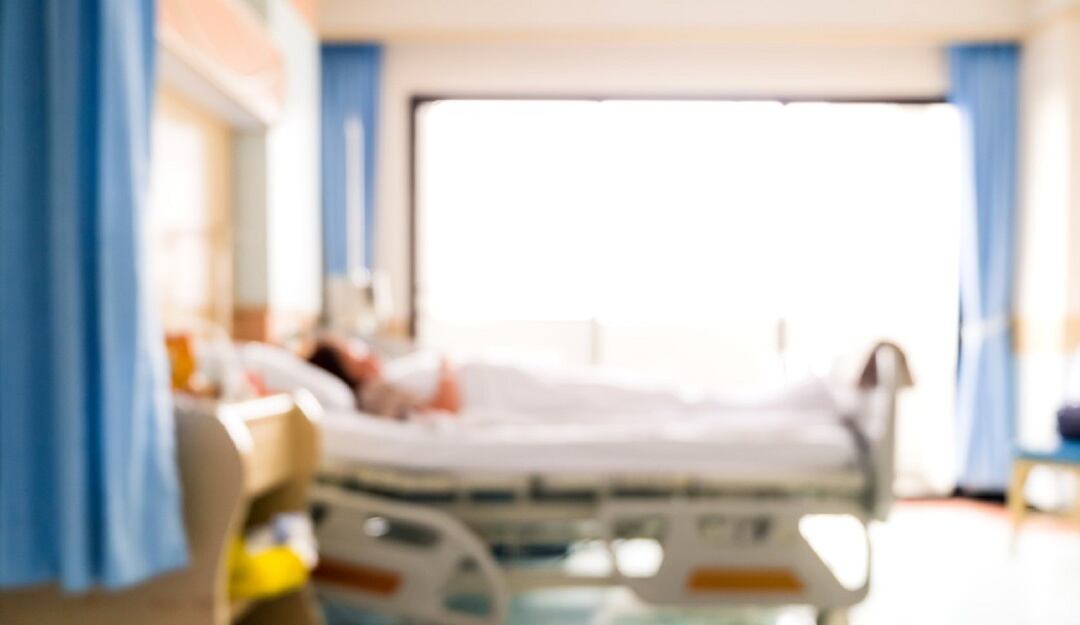 Muere menor de edad esperando autorización médica