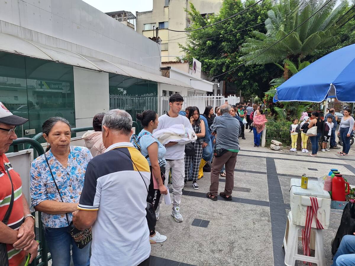 Largas filas para expedir la cédula en la Registraduría de Bucaramanga