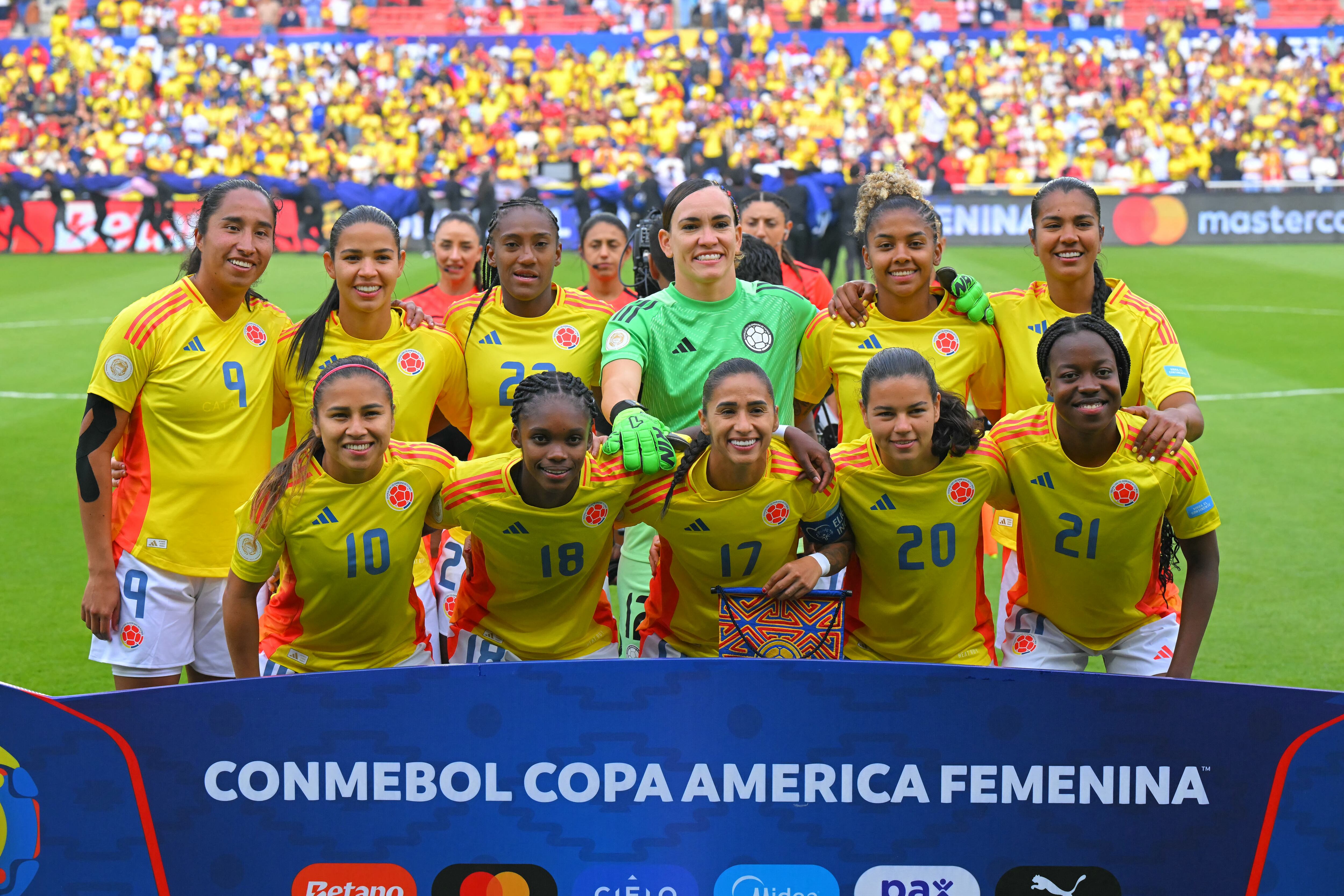 Sorpresiva posición de Colombia en el ranking FIFA, tras el subtítulo de Copa América femenina. (Photo by Rodrigo BUENDIA / AFP) (Photo by RODRIGO BUENDIA/AFP via Getty Images)