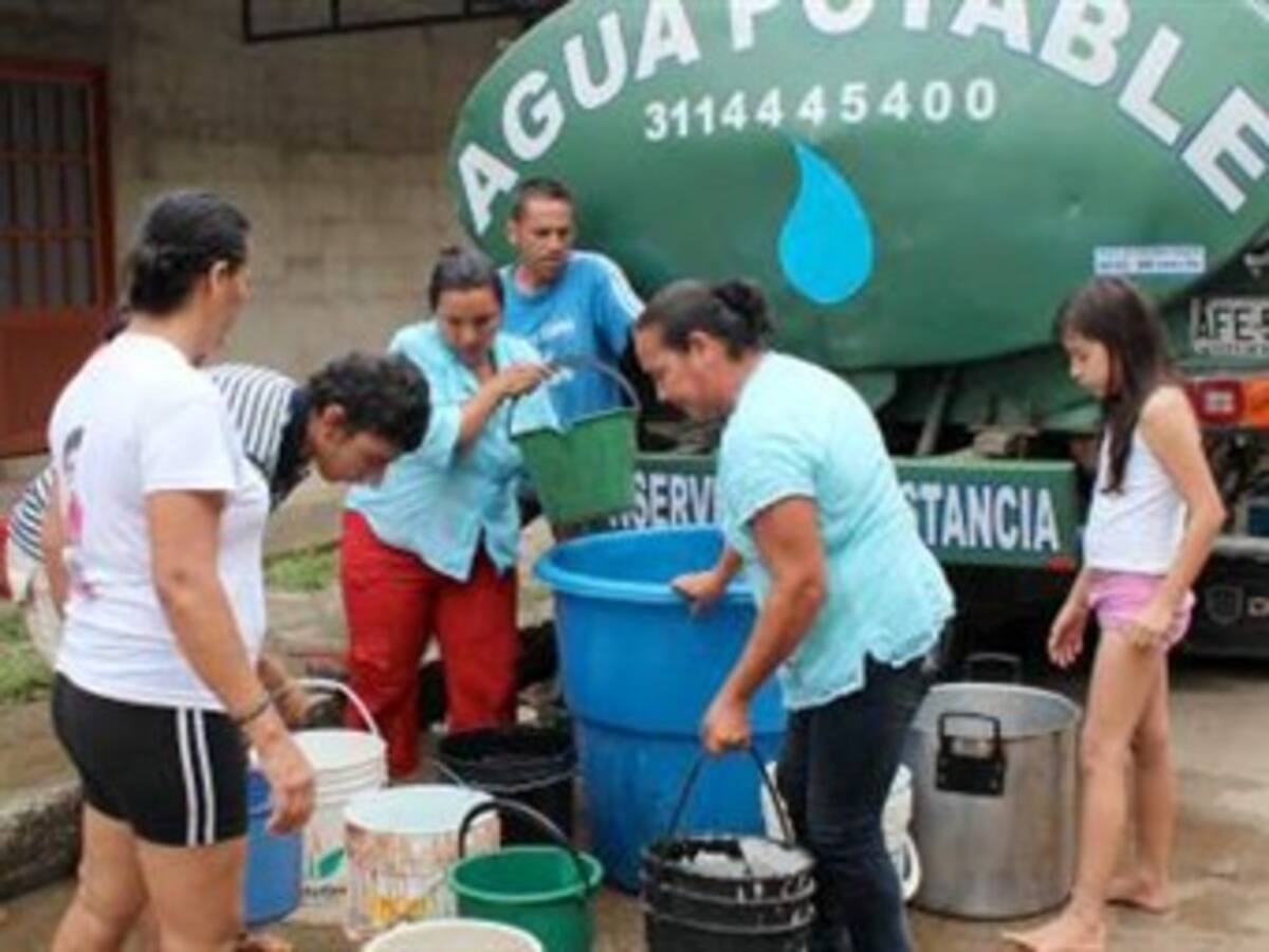 Organismos de socorro han entregado 37 millones de litros de agua en Yopal
