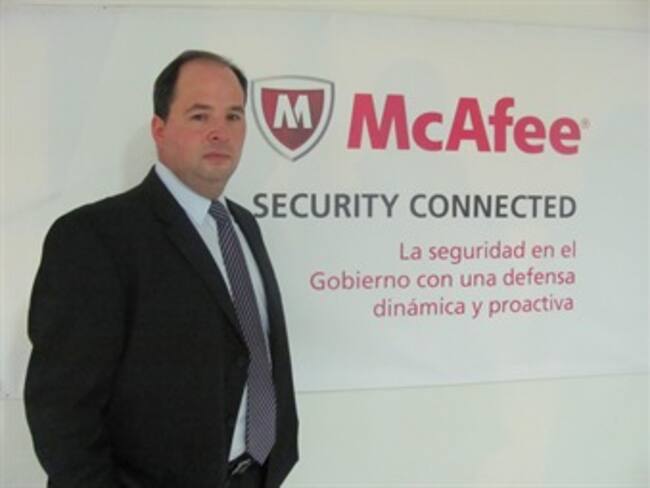 Expertos en seguridad informática  reunidos en Bogotá para prevenir riesgos