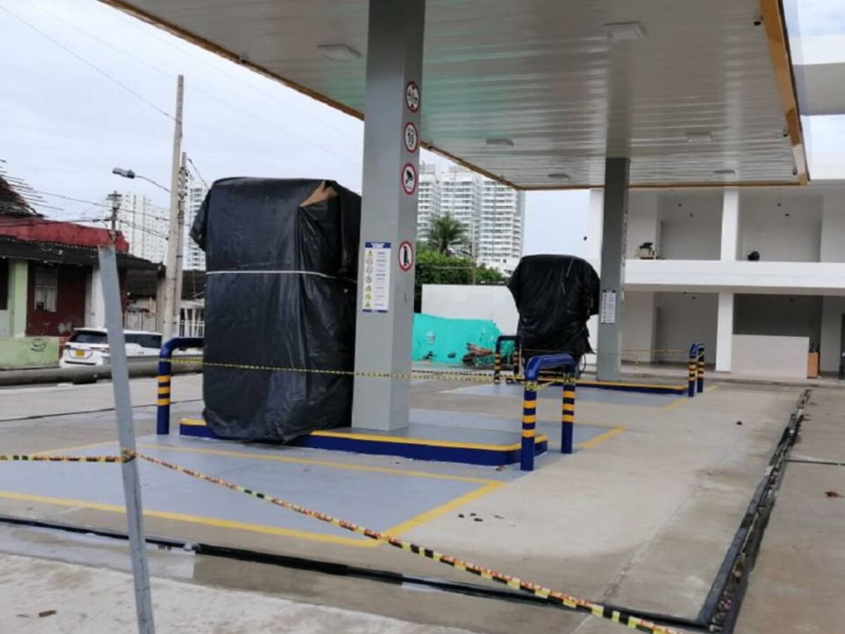 Piden a inspectores de policía parar obras que no cumplan con licencias