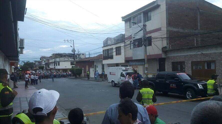 Hombre es señalado de asesinar a su familia en Cali. Foto: Erika Rebolledo (W Radio)