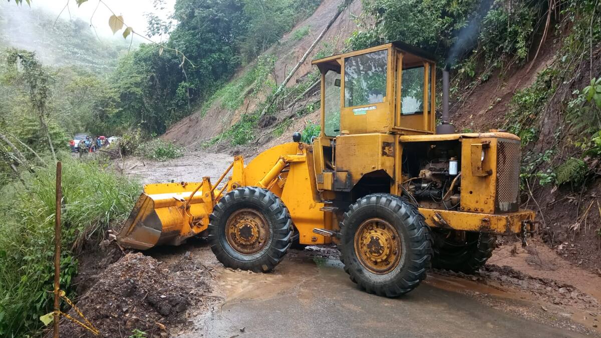 Paso restringido en la vía Risaralda - Chocó como consecuencia de deslizamientos de tierra
