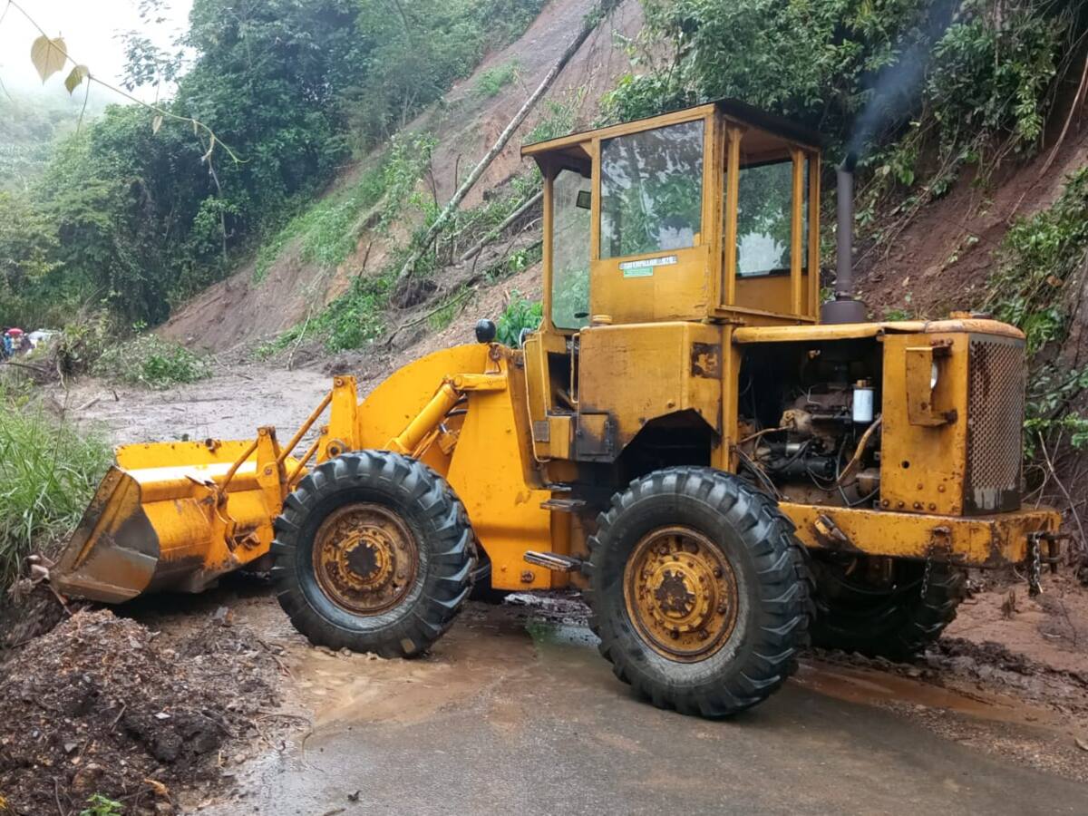 Paso restringido en la vía Risaralda - Chocó como consecuencia de deslizamientos de tierra