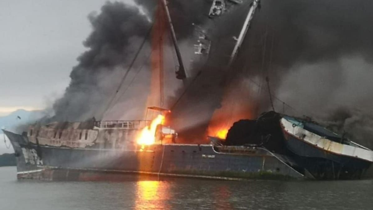 Alertan derrame de 40 mil galones de combustibles en Bahía de Buenaventura