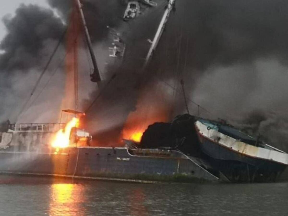 Alertan derrame de 40 mil galones de combustibles en Bahía de Buenaventura