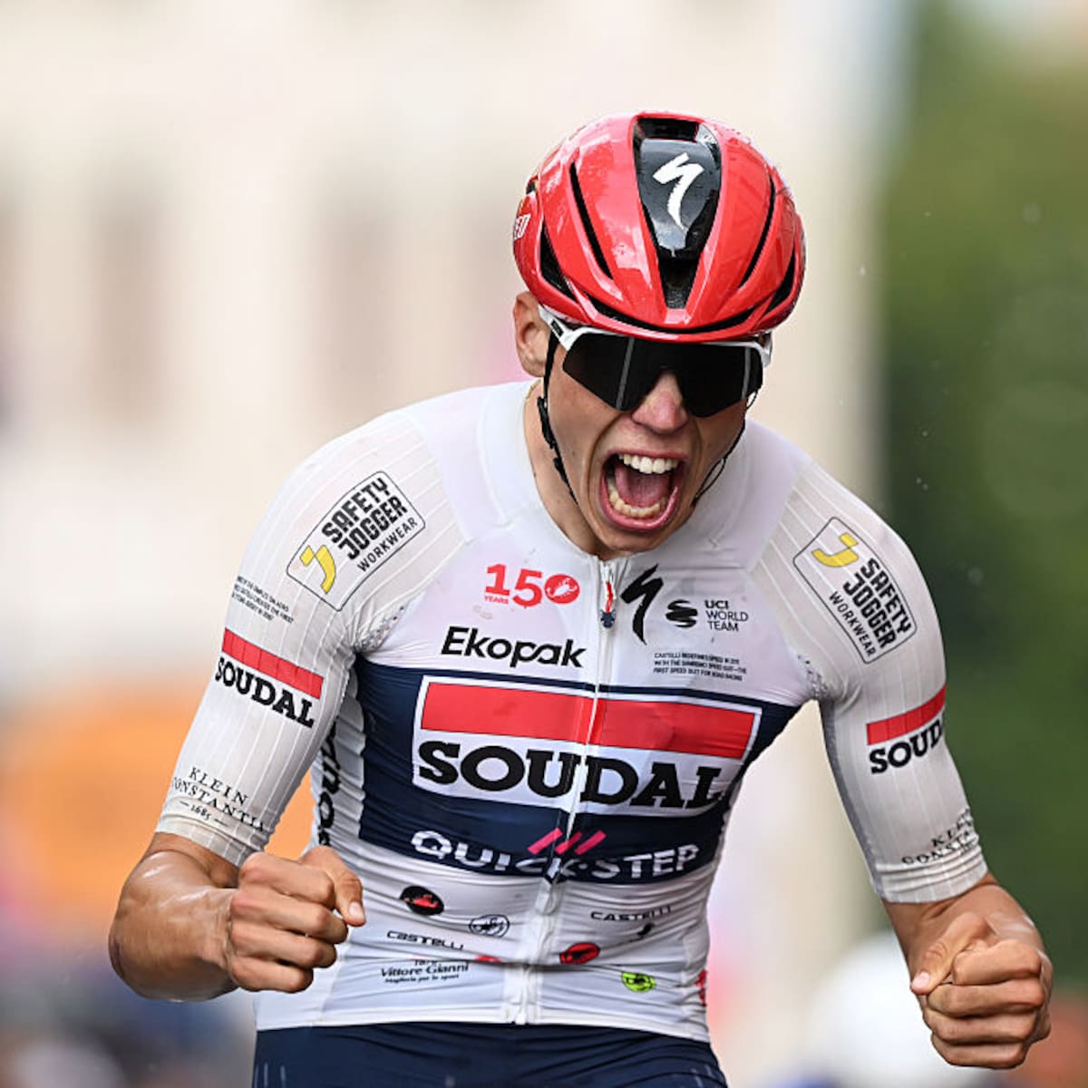 Paul Magnier gana la etapa 18 del Giro de Italia 2026: así le fue a los colombianos