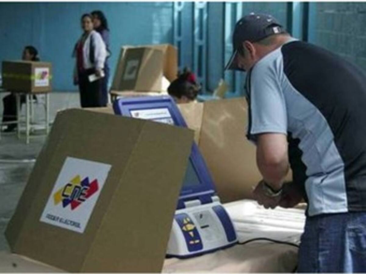 Alrededor de 100.000 venezolanos se preparan para votar en el exterior