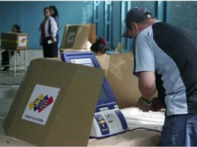 Alrededor de 100.000 venezolanos se preparan para votar en el exterior