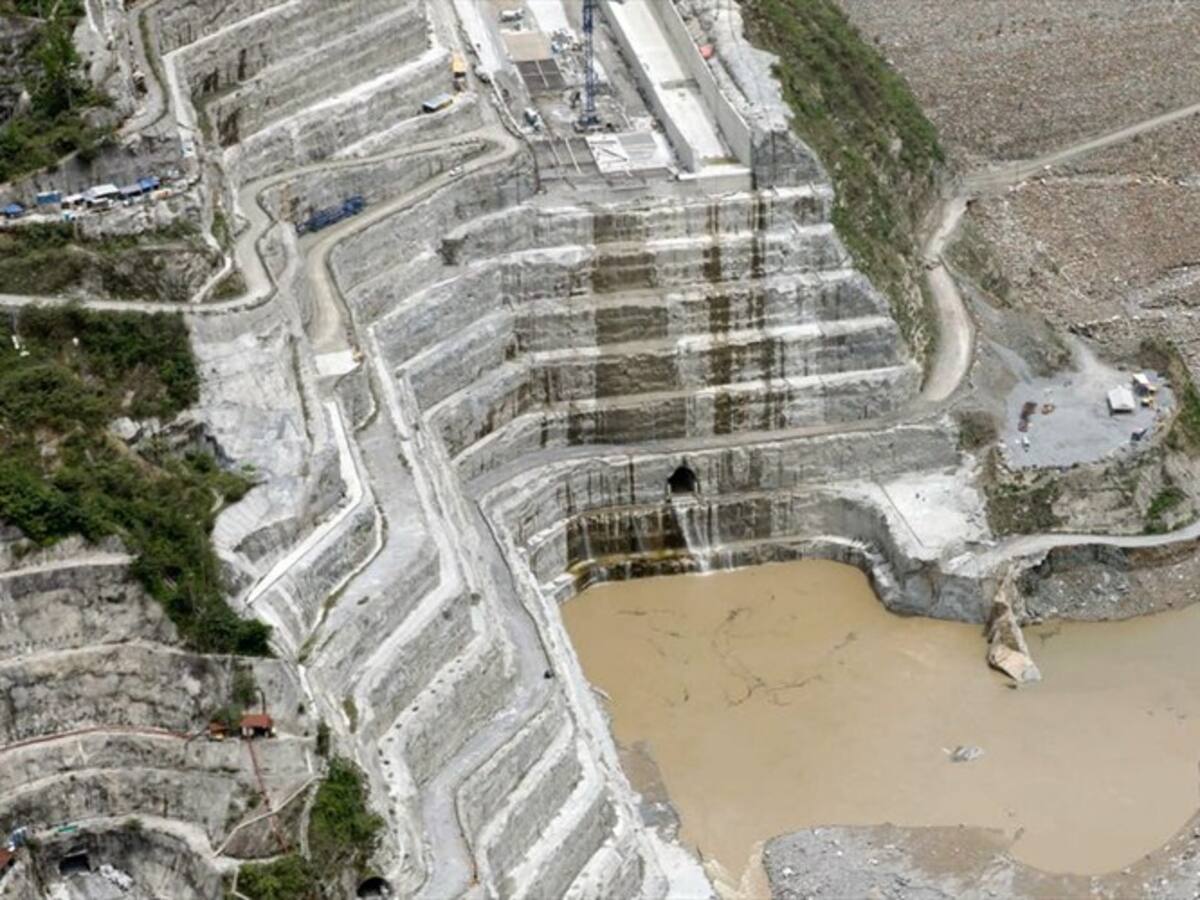 Túnel alterno de Hidroituango se empezó a construir sin diseño de detalle