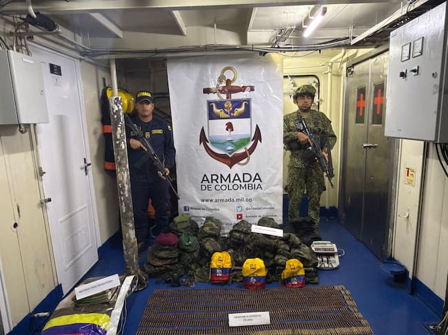 Todo el material fue puesto a disposición de la autoridad competente. Crédito: Armada Nacional.