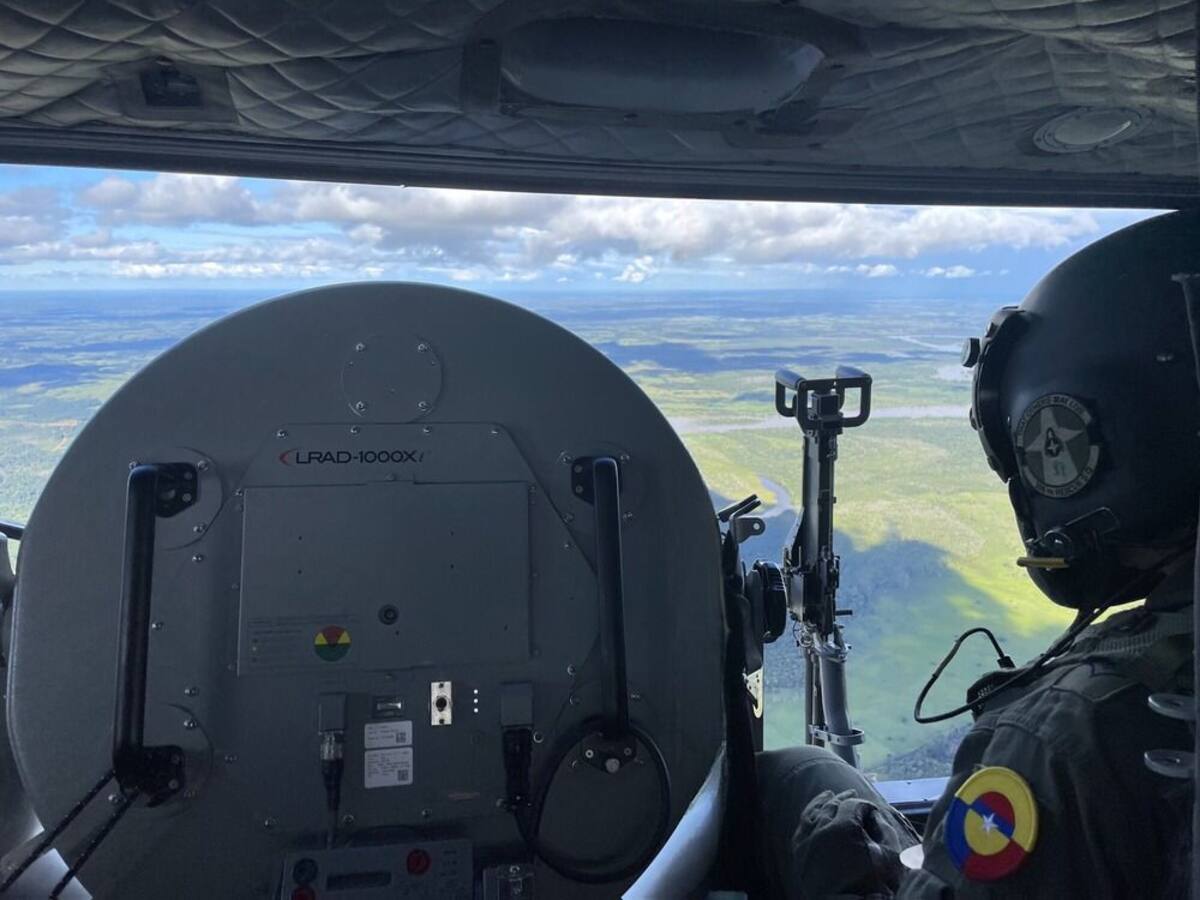 FAC usa perifoneo aéreo para encontrar aeronave perdida en Guaviare