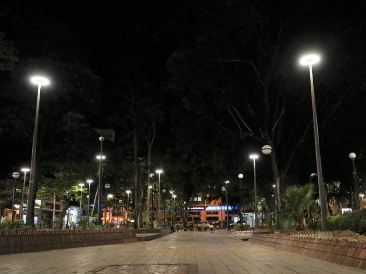 Alumbrado público de Neiva, el dolor de cabeza de los neivanos