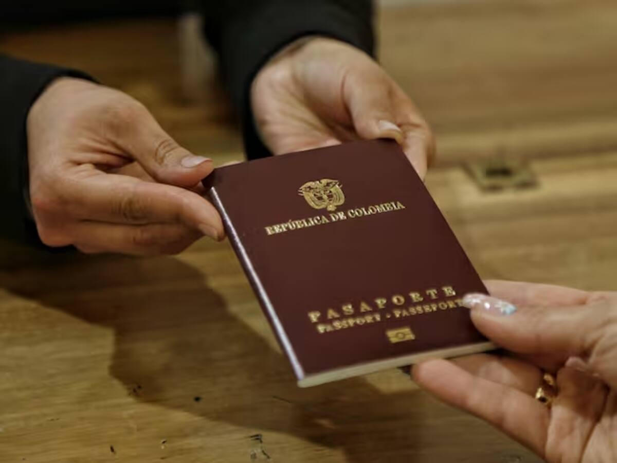 Continúa la incertidumbre por licitación para la producción de pasaportes del país