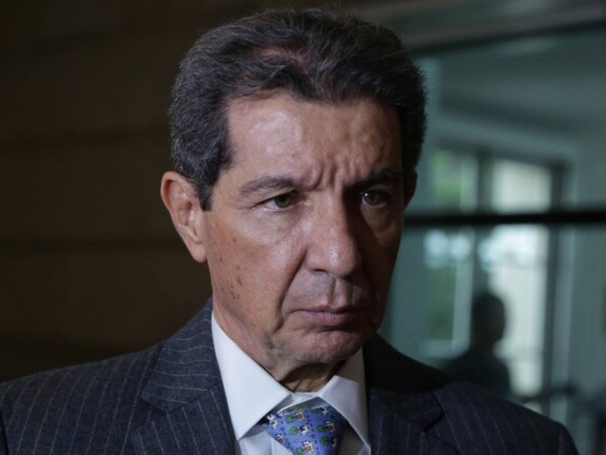 No creo que diálogos con el ELN puedan seguir con tantos secuestrados: José Félix Lafaurie