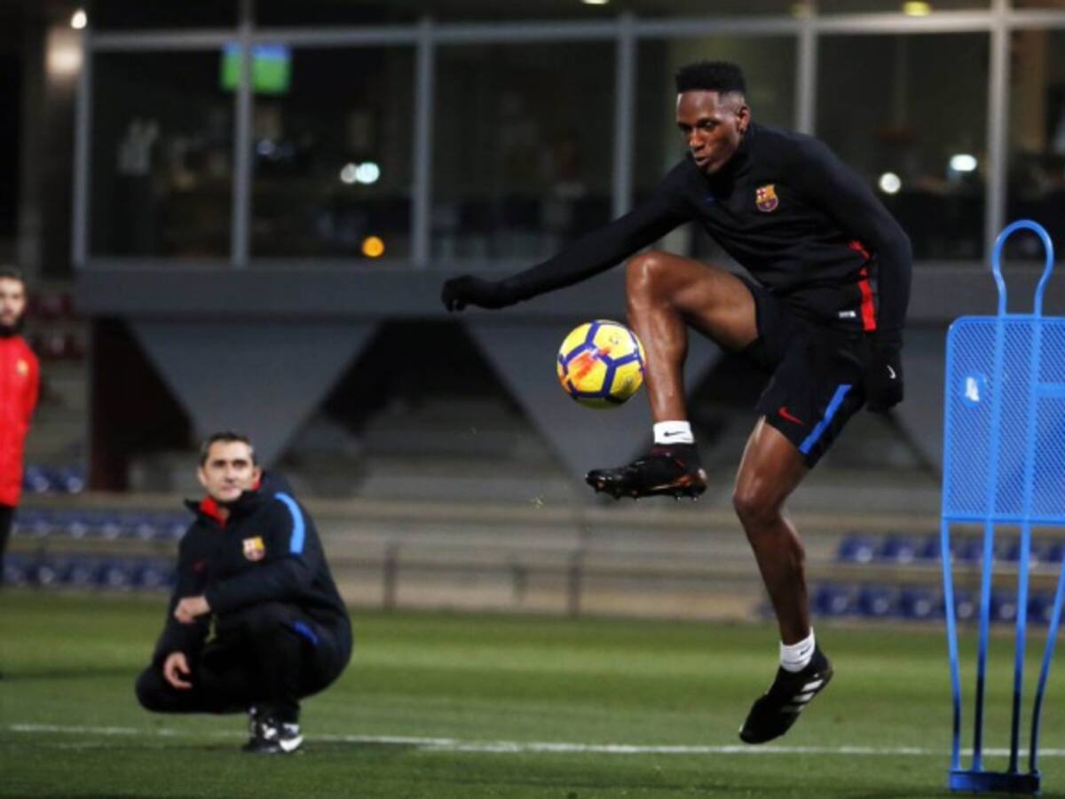 Yerry Mina aún no tiene la documentación para jugar con el Barcelona