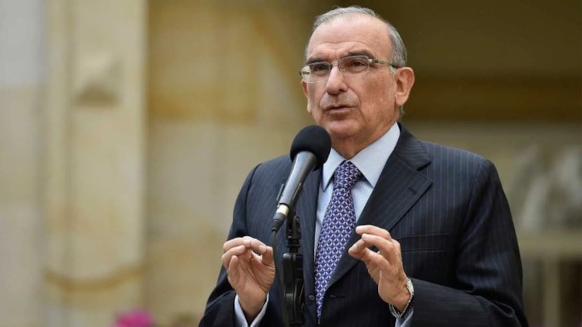 Las declaraciones del Presidente son peligrosas e injustificadas: Humberto de la Calle