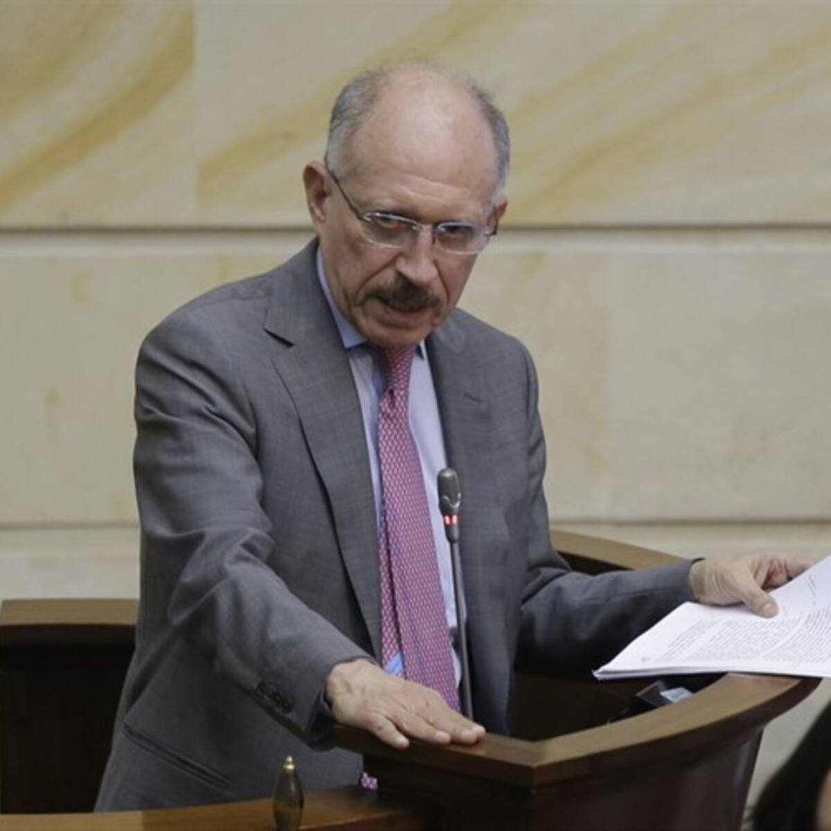 Senador Temístocles Ortega sufrió atentado en el Cauca: lo siguieron hasta Popayán y le dispararon