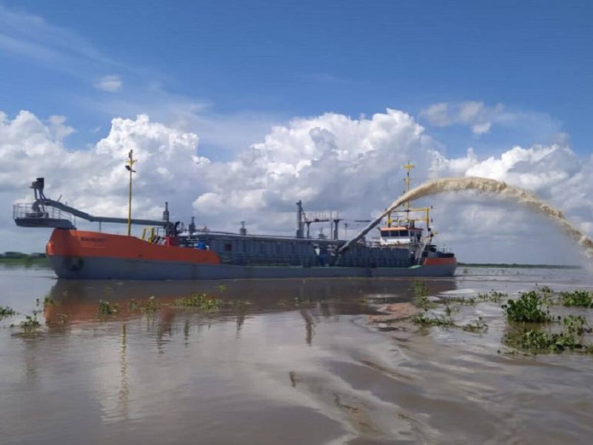 Portuarios en alerta por efectos de dragados en Salamina