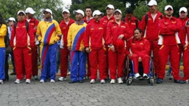 Dzemaili anota el gol del descuento para Suiza