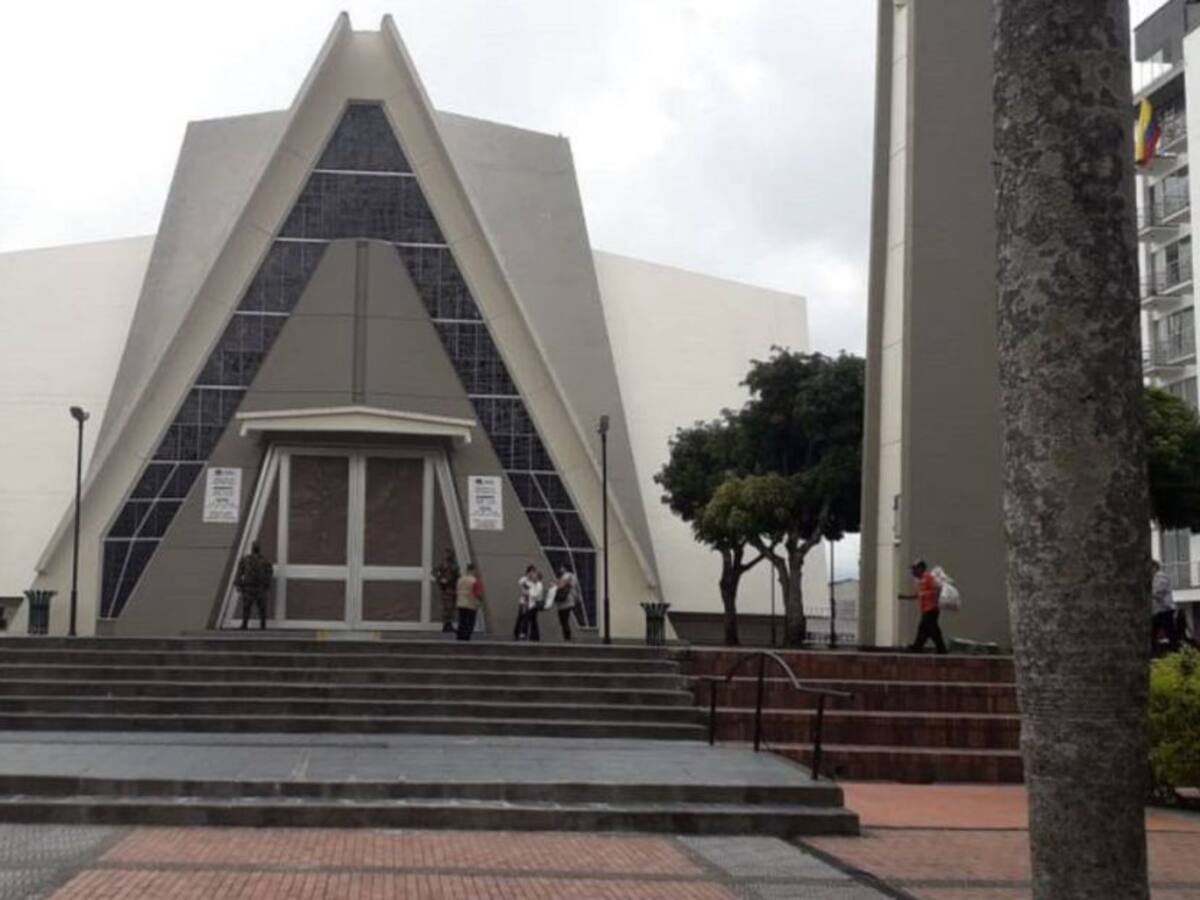 Obispo de Armenia llamó la atención de la iglesia católica en autocuidado