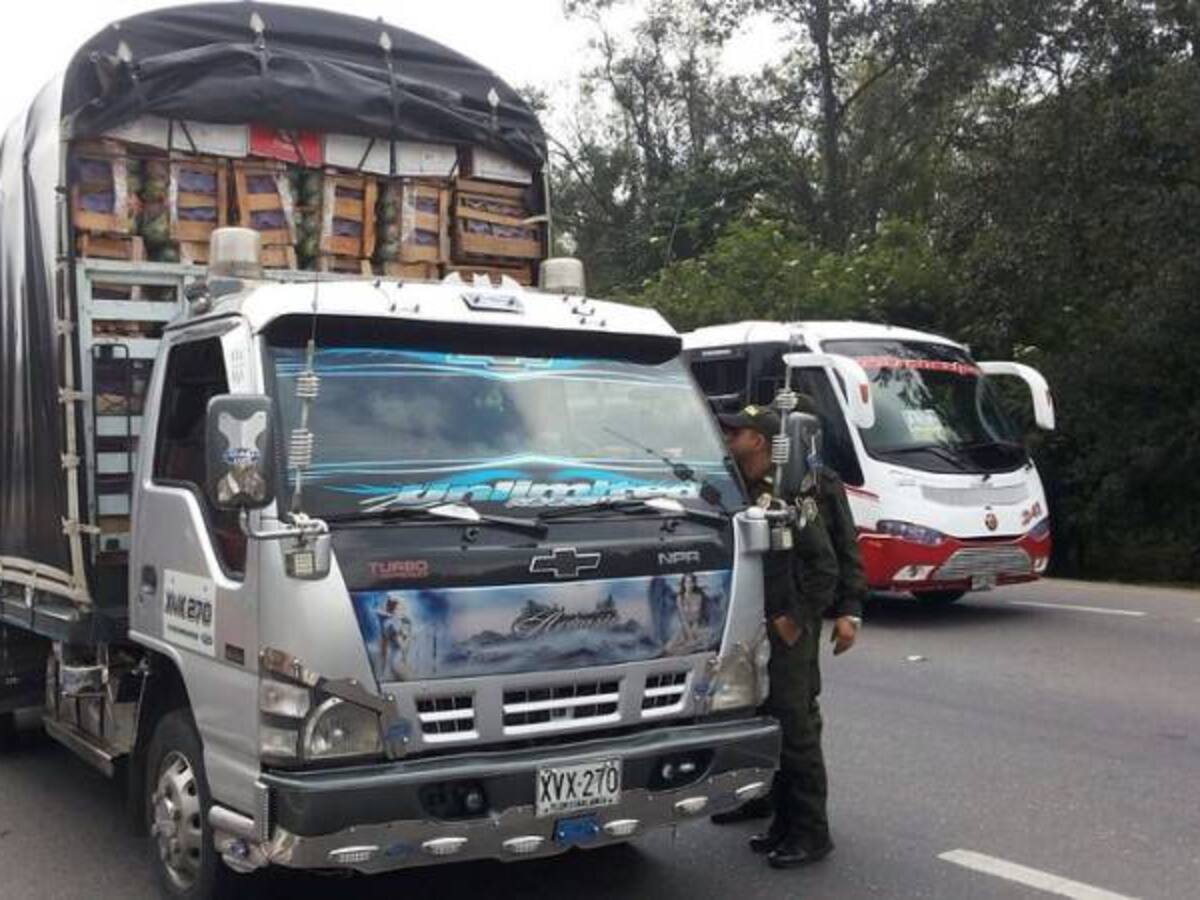 Transportadores en zonas de inseguridad piden cambios pólizas