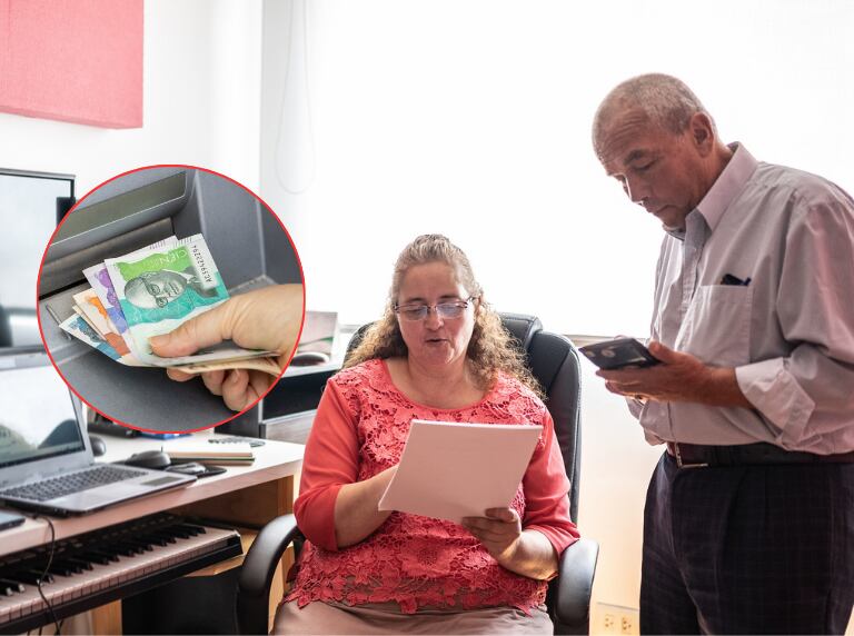 Dos adultos mayores haciendo cálculos sobre cuentas personales / Dinero colombiano (Getty Images)