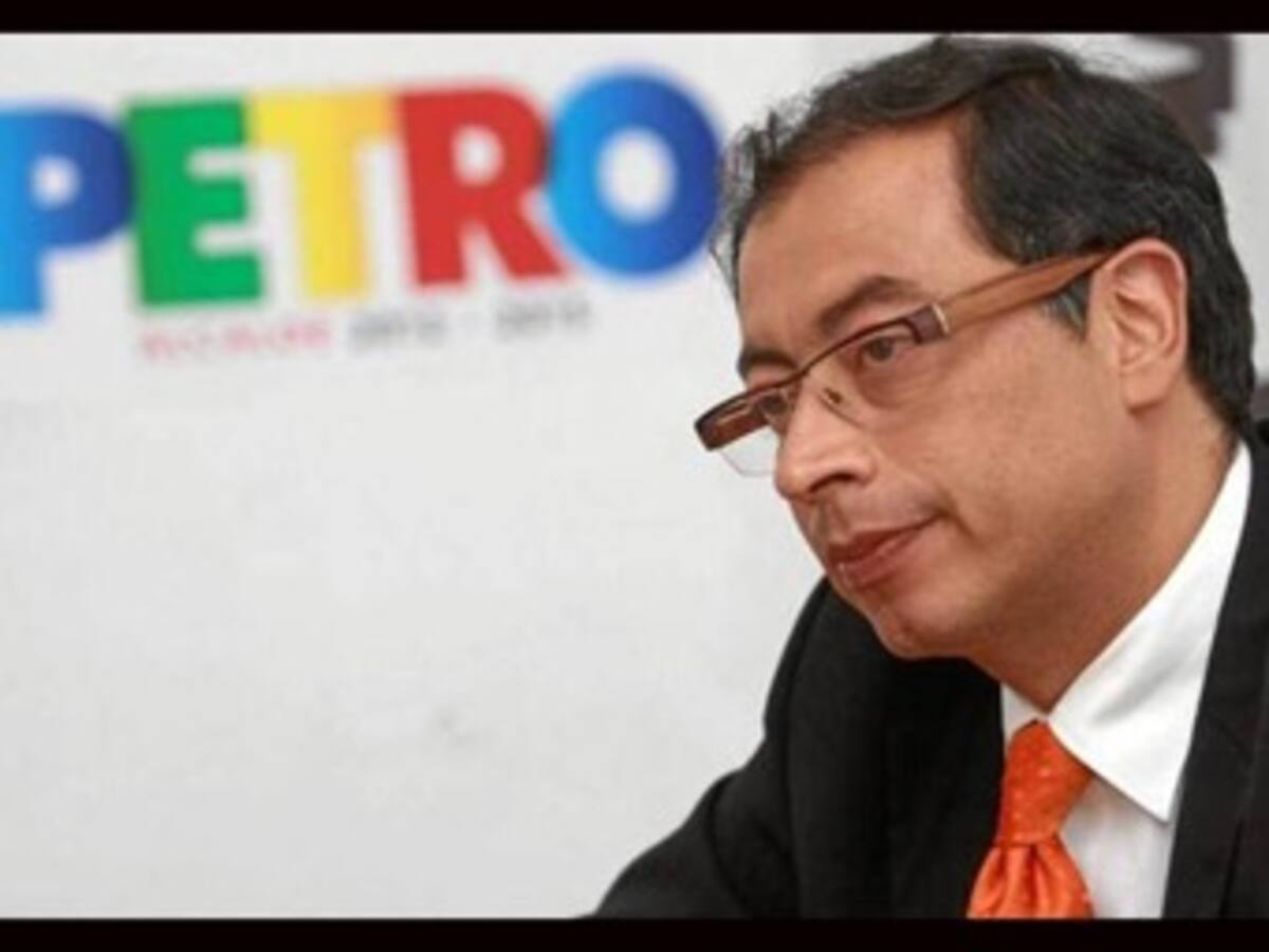 'No temo a los organismos de control pero que me dejen gobernar': Petro