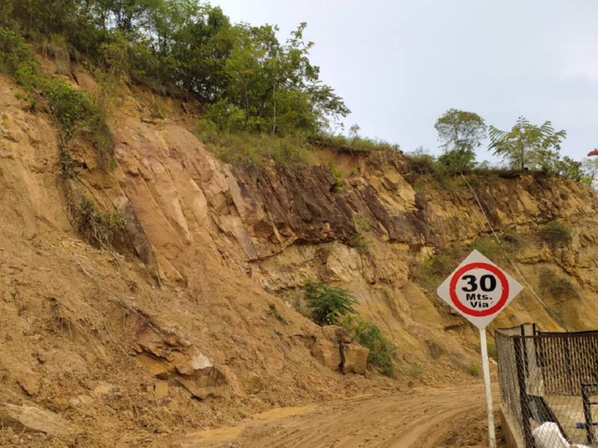Nuevos deslizamientos amenazan varios sectores de Melgar, Tolima