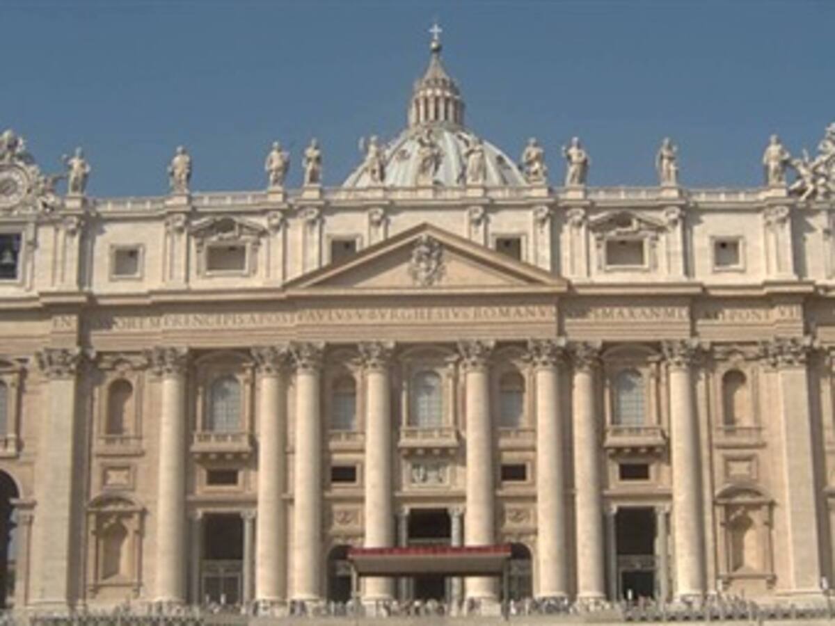 Banco del Vaticano abrirá una página de internet y divulgará su balance