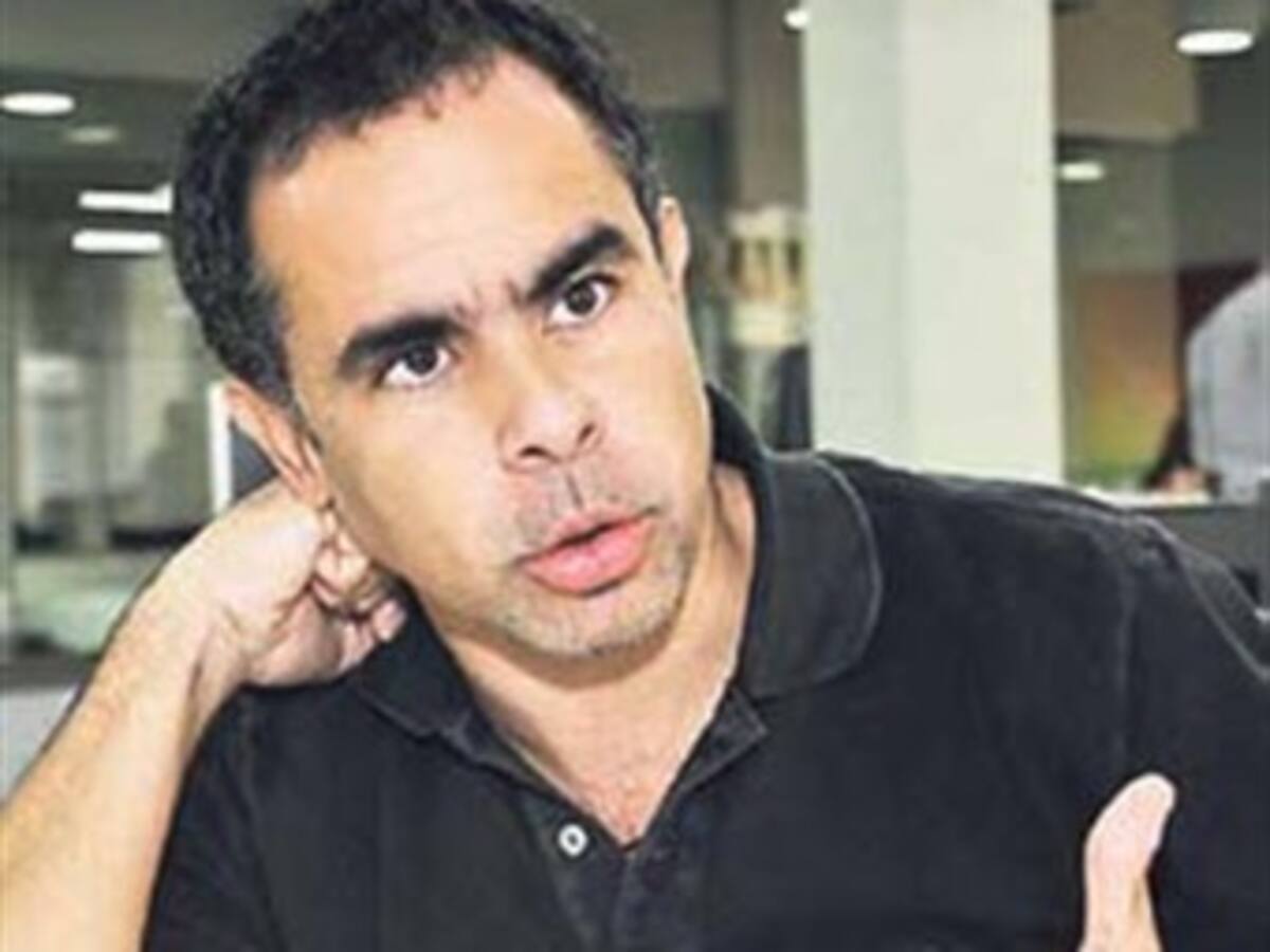 Deberían renunciar los jefes de los partidos de la Unidad Nacional: Benedetti